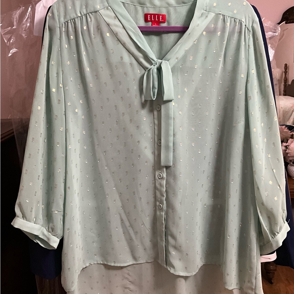 Elle Women's Mint Green Blouse